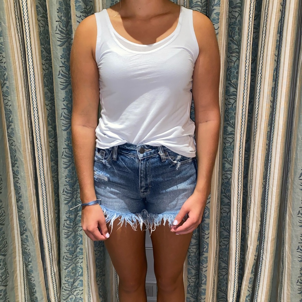 Simple White tank top